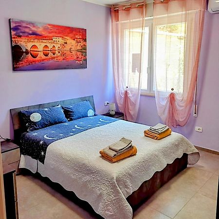 Villa Paoletti, Appartamento Confortevole Nel Cuore Di Градара Екстер'єр фото