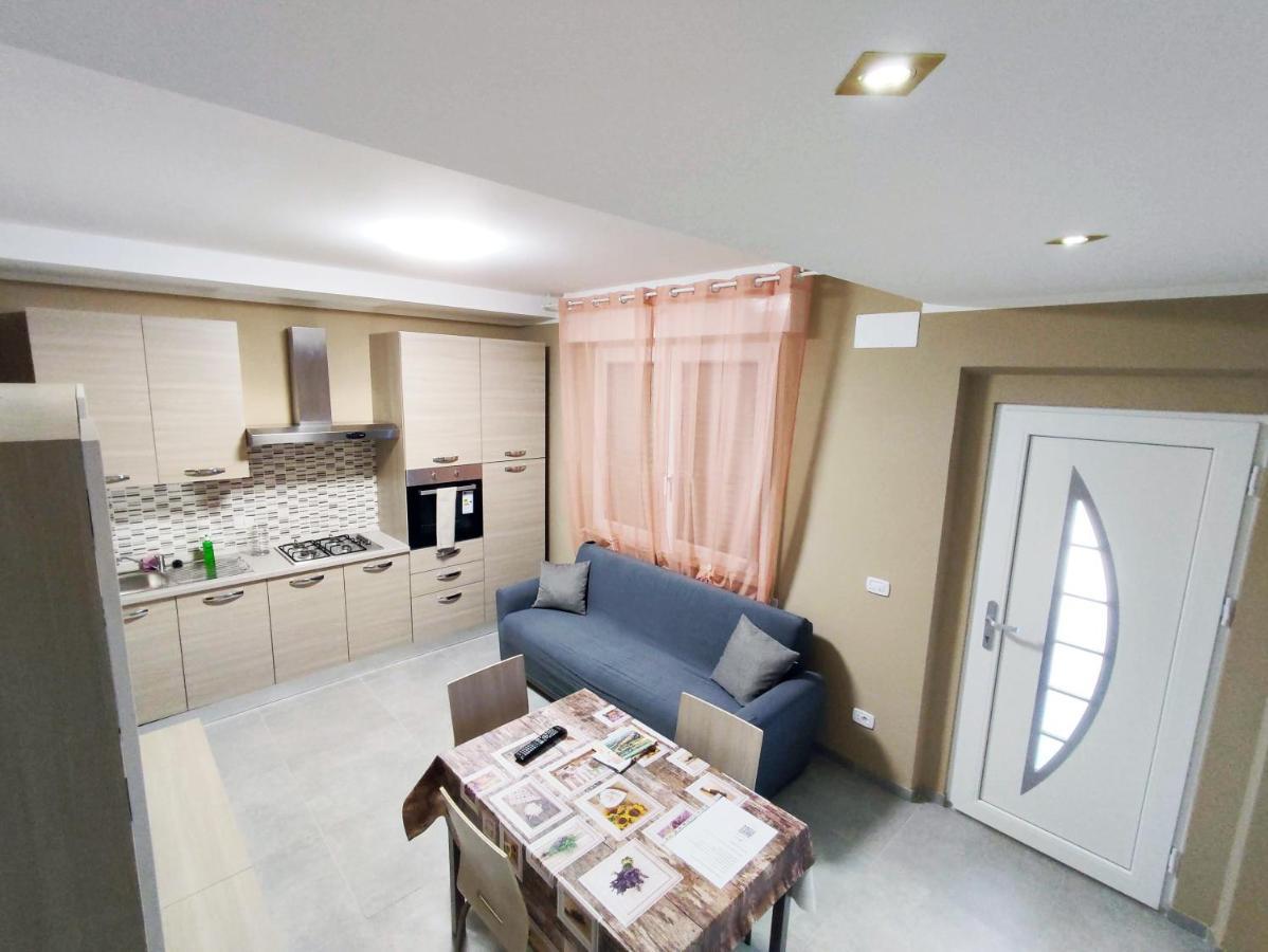 Villa Paoletti, Appartamento Confortevole Nel Cuore Di Градара Екстер'єр фото